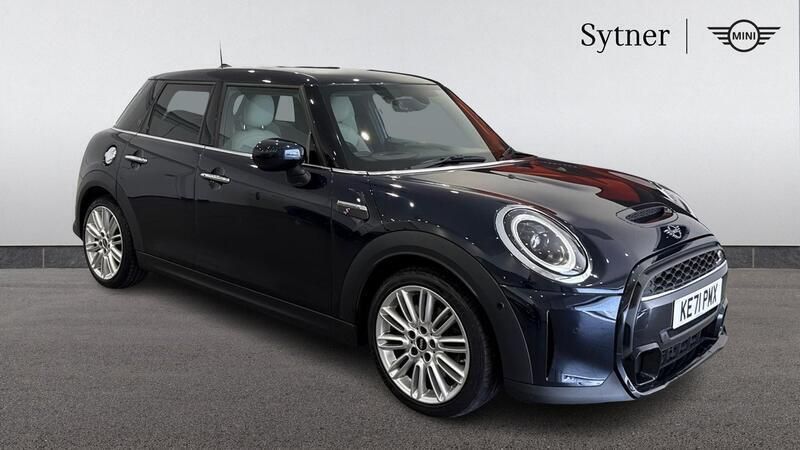 Black Used 2021 Mini Cooper S Exclusive Hatchback | £21,000 (Fair price) - Image 1/4