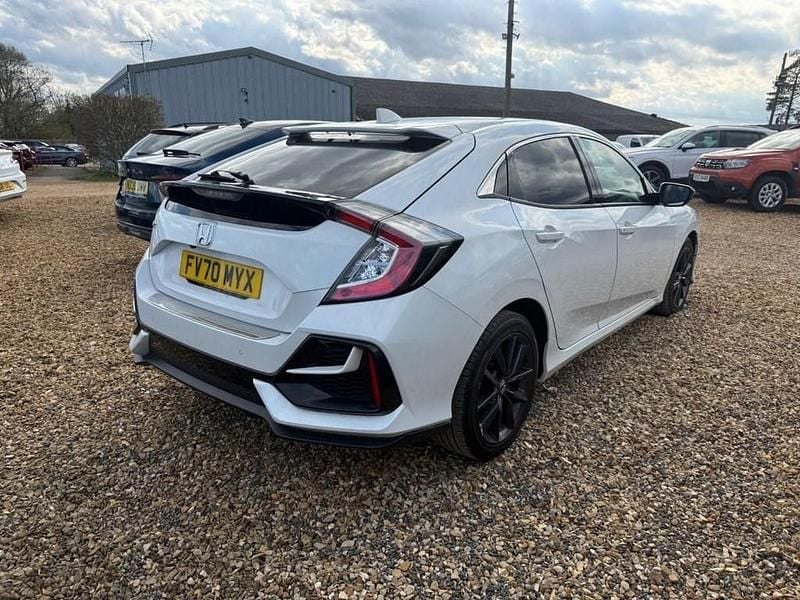 Used Honda Civic SR 126 HP (92 kW) 2020 White Hatchback