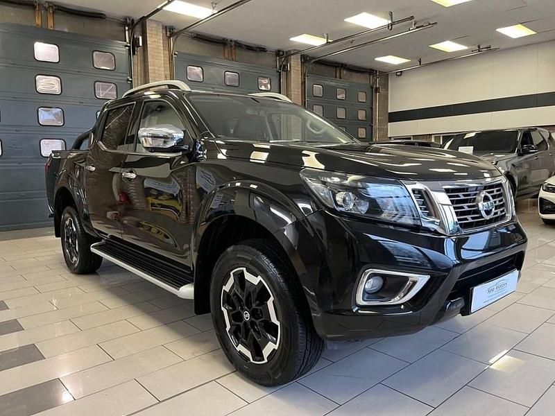Used Nissan Navara Tekna 190 HP (139 kW) 2019 Black Pickup