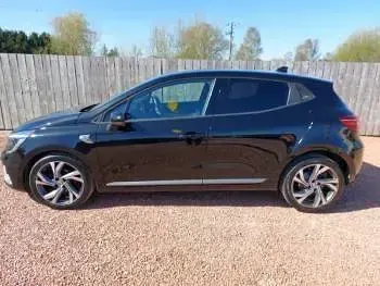 Used Renault Clio RS Line 90 HP (66 kW) 2023 Black Hatchback
