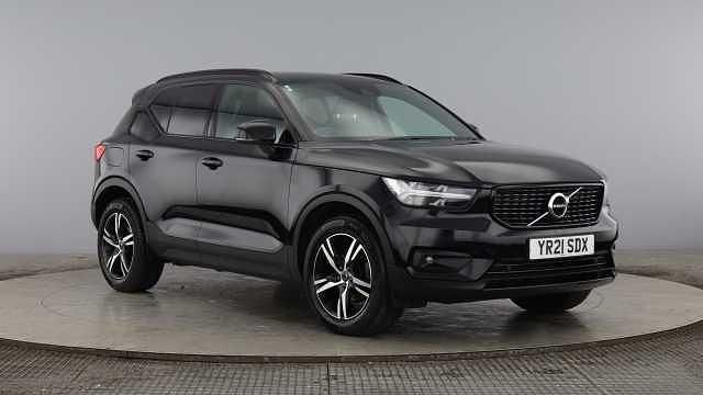 Used 2021 Volvo XC40 R-Design SUV | £20,222 (Fair price) - Image 1/4