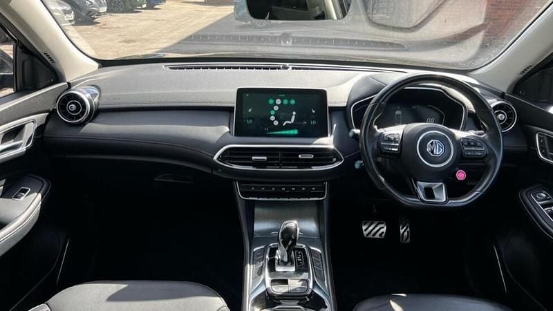 Used MG HS Exclusive 160 HP (117 kW) 2023 Black SUV