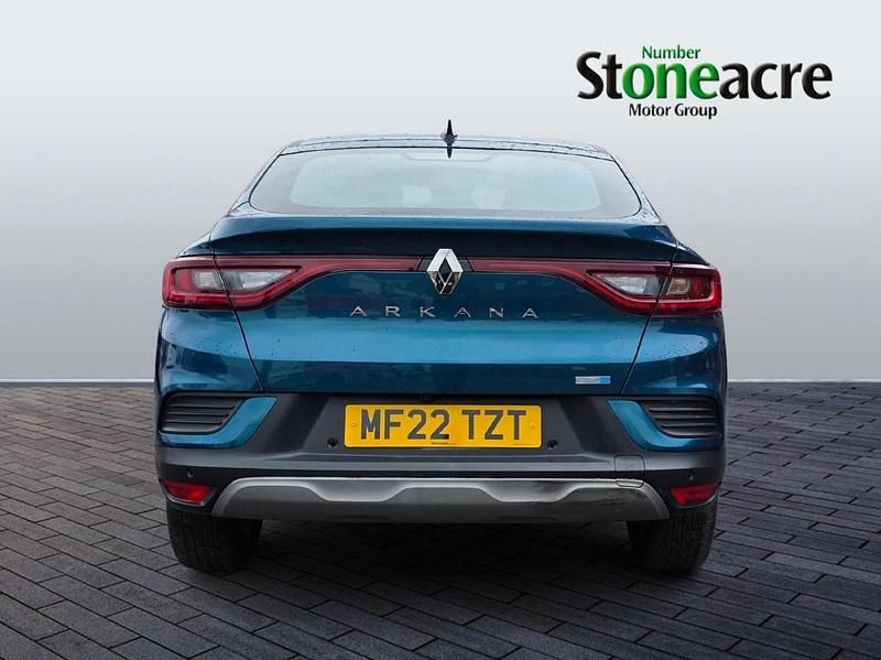 Used Renault Arkana Iconic 140 HP (102 kW) 2022 Blue SUV