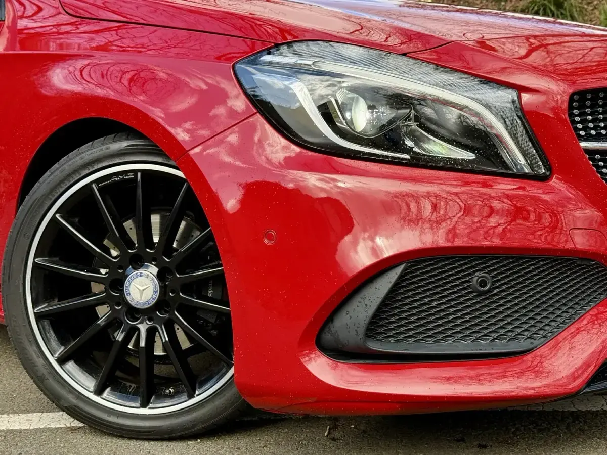 Used Mercedes A180 AMG Line Premium Plus 2016 Red Hatchback