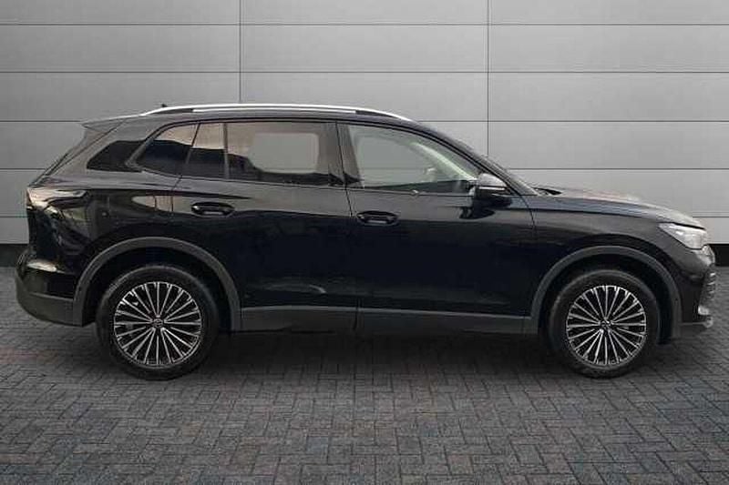 New VW Tiguan Match 150 HP (110 kW) 2026 Black SUV