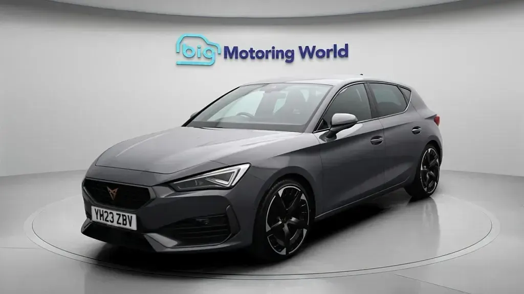 Used Cupra Leon VZ3 300 HP (220 kW) 2023 Grey Hatchback