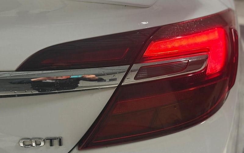 Used Vauxhall Insignia SRi 163 HP (119 kW) 2015 Hatchback