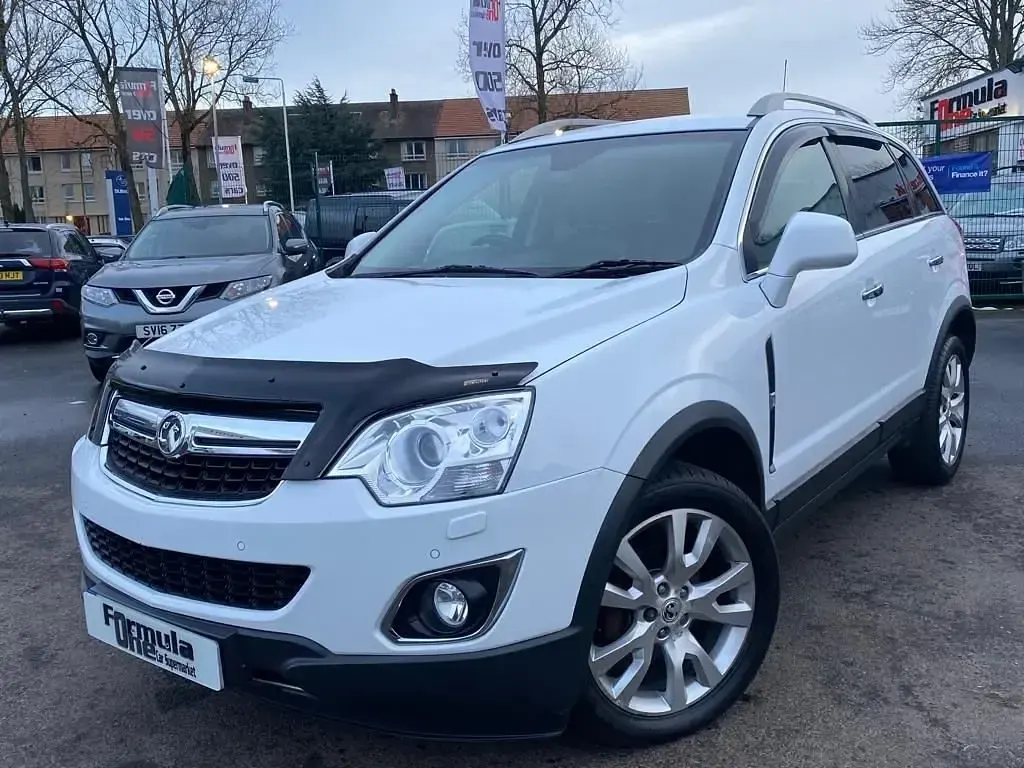 Używany Vauxhall Antara S 163 KM (119 kW) 2012 Biały SUV