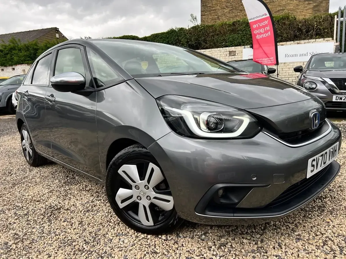Used Honda Jazz Hybrid 109 HP (80 kW) 2020 Grey Hatchback