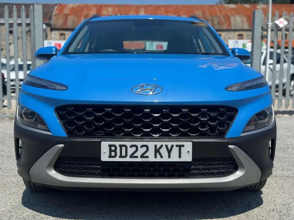 Used Hyundai Kona SE 195 HP (143 kW) 2022 Blue SUV