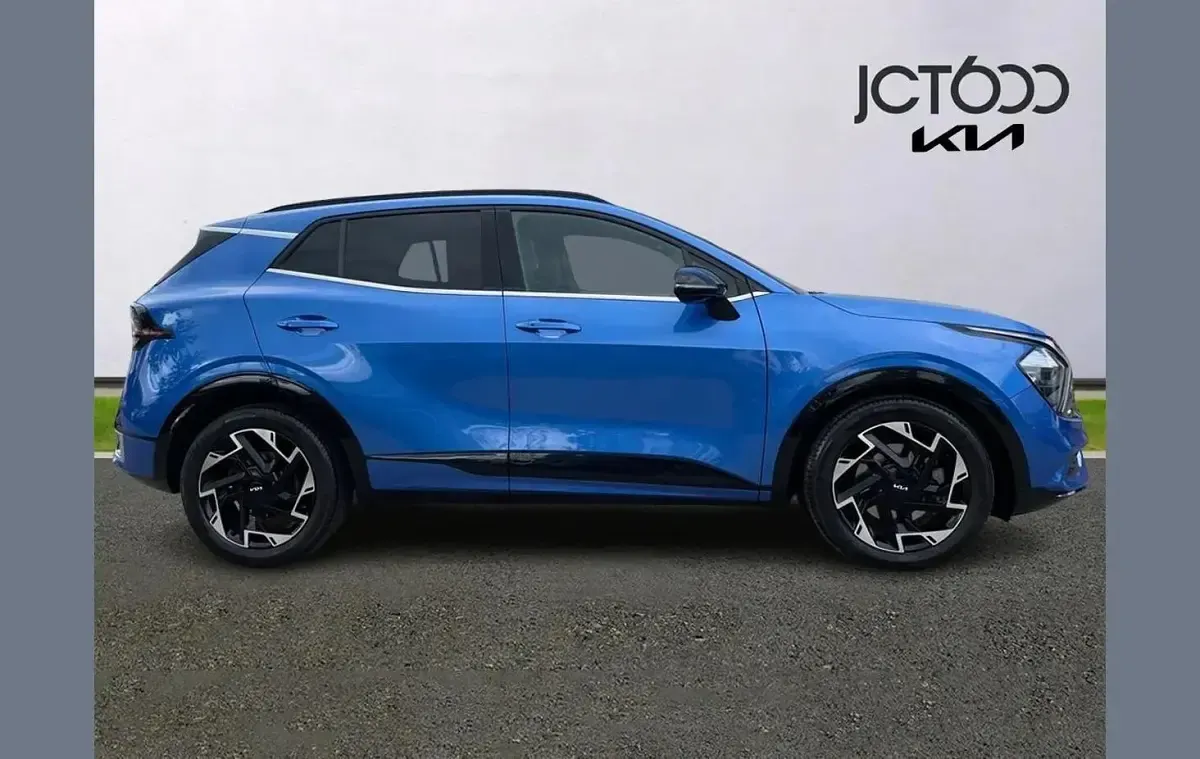 Used Kia Sportage GT-Line 147 HP (108 kW) 2023 Blue SUV