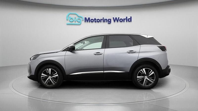 Used Peugeot 3008 Allure+ 130 HP (95 kW) 2022 Grey SUV