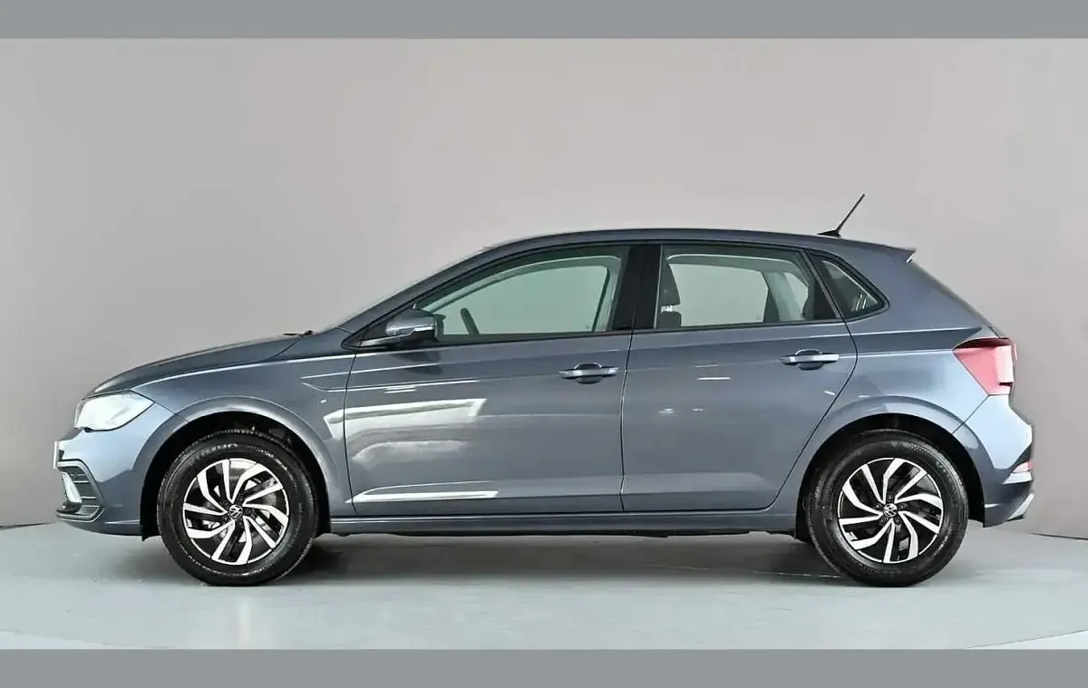 Used VW Polo Life 94 HP (69 kW) 2025 Grey Hatchback
