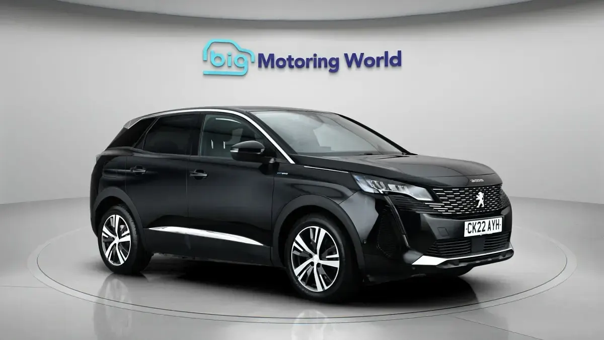 Used Peugeot 3008 Allure 300 HP (220 kW) 2022 SUV
