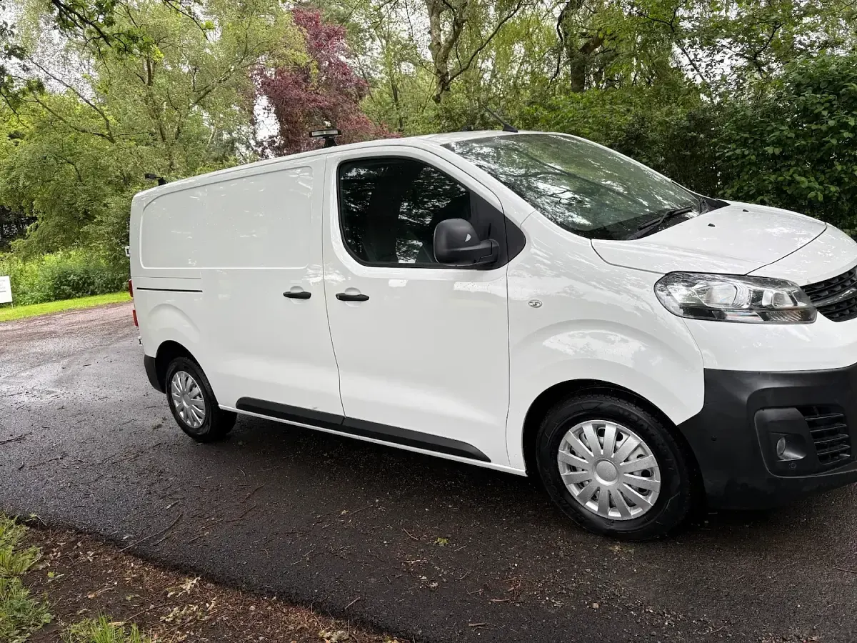 Used Vauxhall Vivaro 2019 White MPV