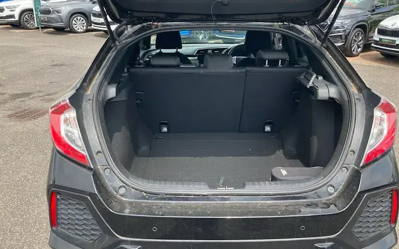 Used Honda Civic SR 126 HP (92 kW) 2022 Hatchback