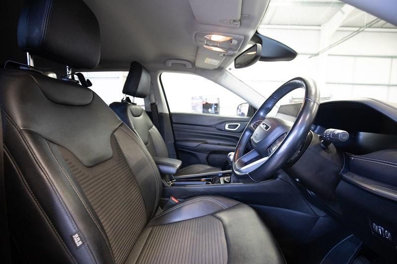 Used Jeep Compass Limited 130 HP (95 kW) 2022 Grey SUV