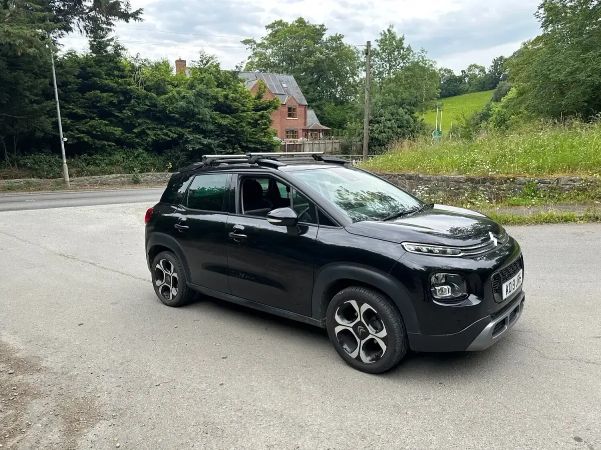 Used Citroën C3 Aircross Flair 100 HP (73 kW) 2019 Black SUV