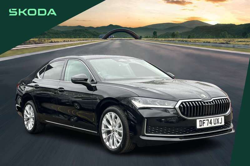 Black Used 2024 Skoda Superb SE L Hatchback | £30,968 (Expensive) - Image 1/4