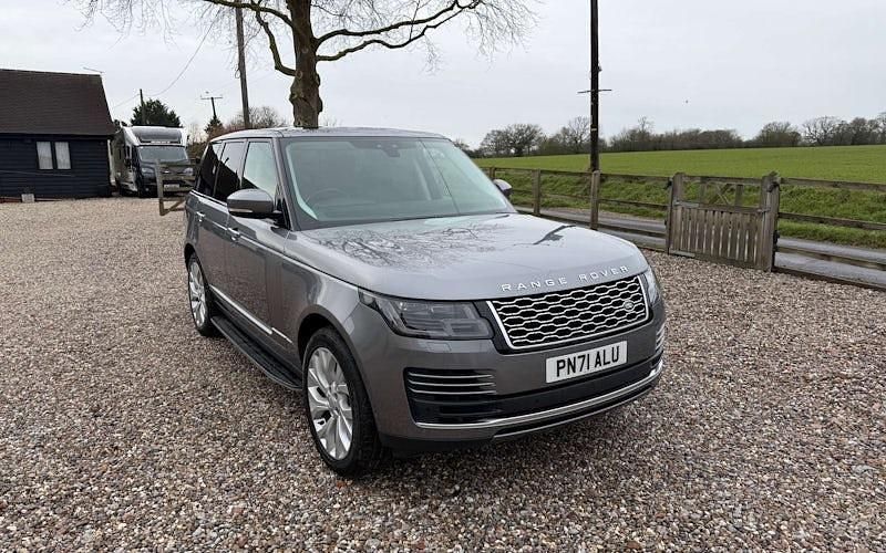 Grey Used 2021 Land Rover Range Rover Vogue SE SUV | £32,895 (Fair price) - Image 1/4