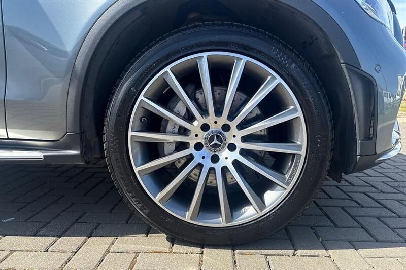 Used Mercedes GLC300 AMG Line Premium 245 HP (180 kW) 2023 Grey Coupe