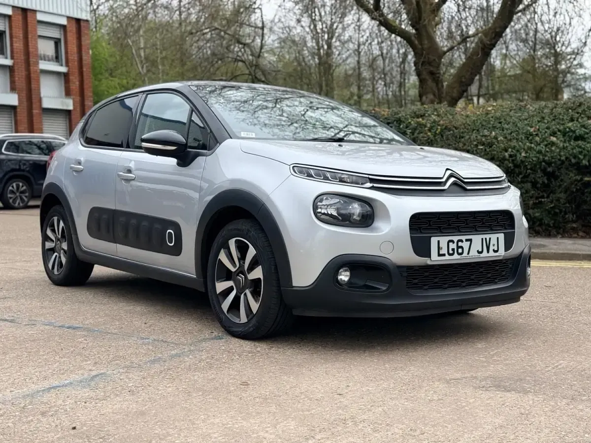 Gebraucht Citroën C3 Flair 110 PS (80 kW) 2017 Silber Kleinwagen