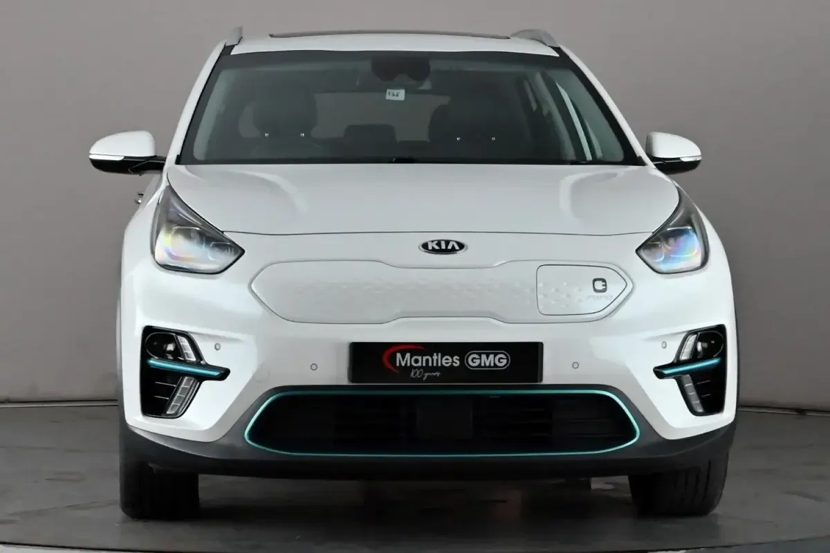 Used Kia e-Niro Plus 150 kW (204 HP) 2021 White SUV