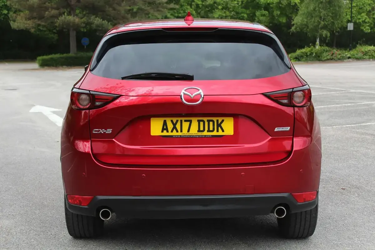 Used Mazda CX-5 Inclusive 150 HP (110 kW) 2017 Red SUV