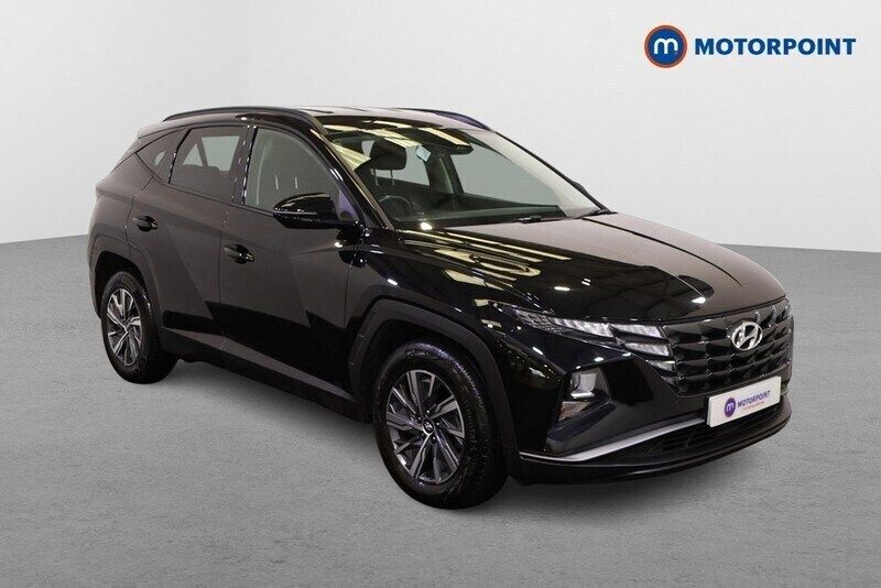 Black Used 2022 Hyundai Tucson SE SUV | £18,099 (Fair price) - Image 1/4