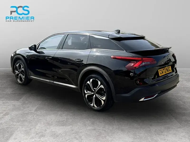 Used Citroën C5 X PureTech 2022 Perla nera black Estate