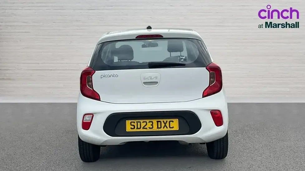 Used Kia Picanto 66 HP (48 kW) 2023 White Hatchback