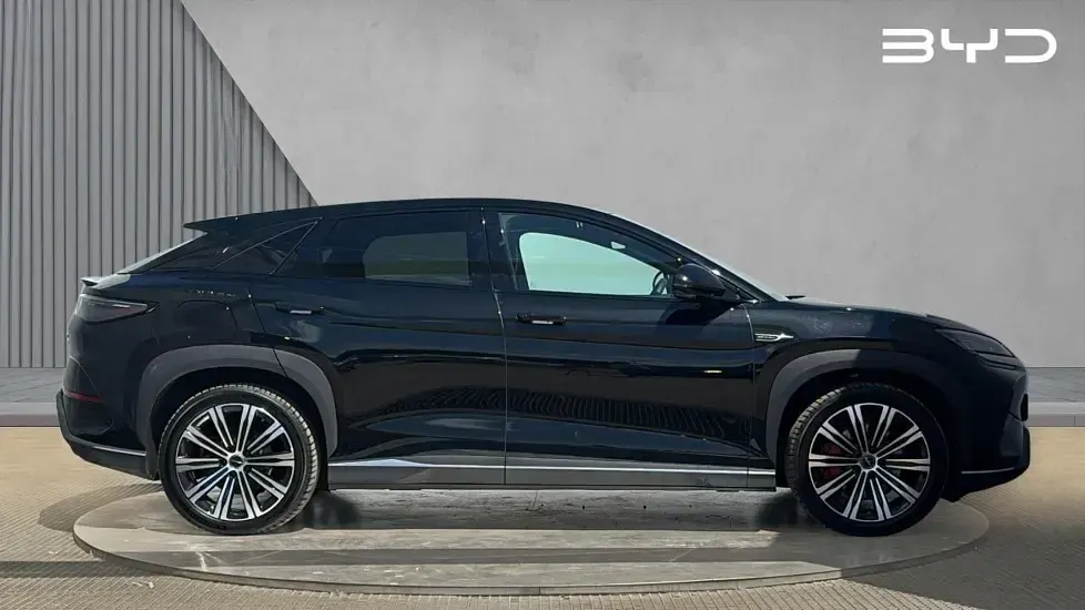 Used BYD Sealion 7 Design 389 kW (530 HP) 2025 Black SUV