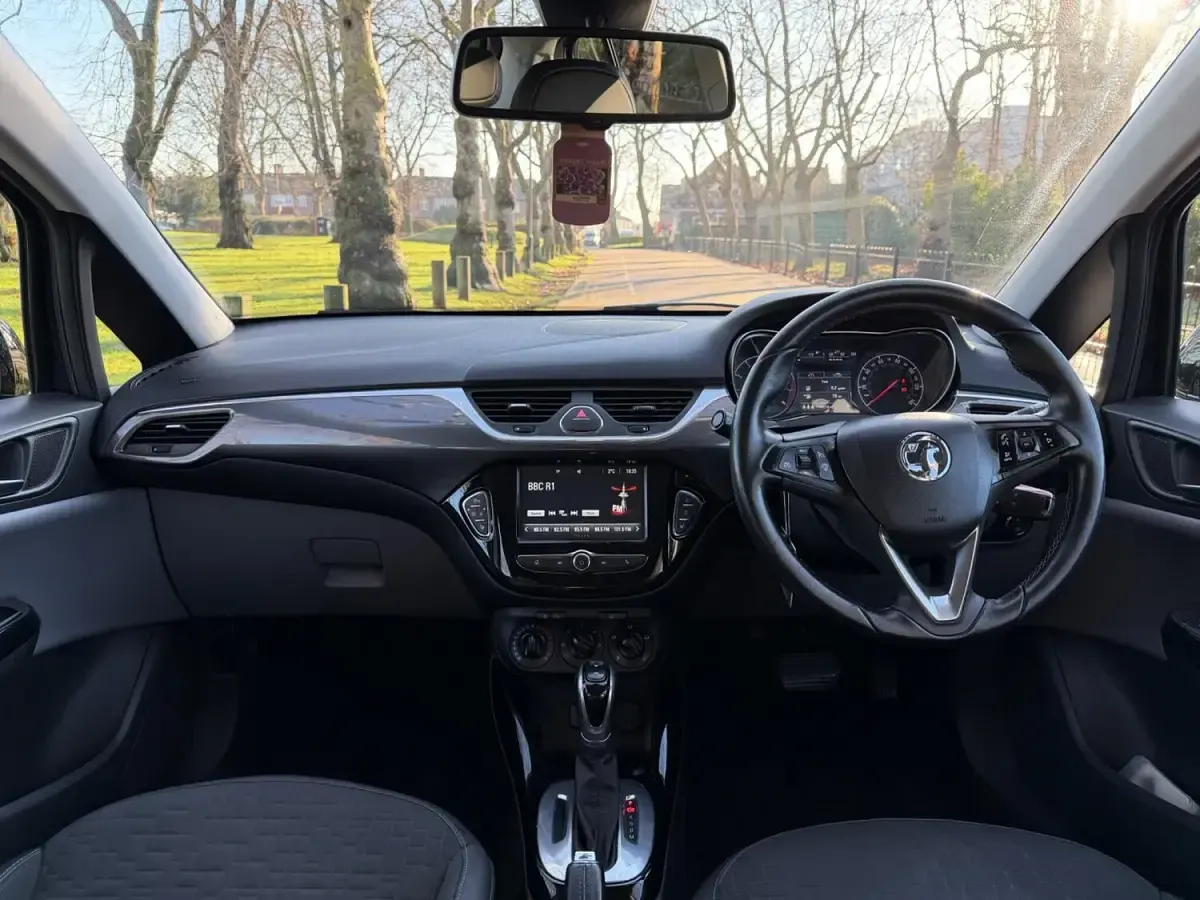 Used Vauxhall Corsa 90 HP (66 kW) 2016 Black Hatchback