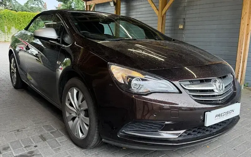 Used Vauxhall Cascada 140 HP (102 kW) 2017 Cabriolet