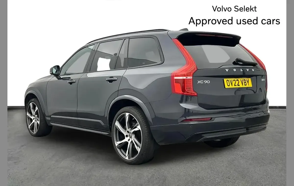 Usado Volvo XC90 R-Design Pro 235 HP (172 kW) 2022 Cinzento SUV