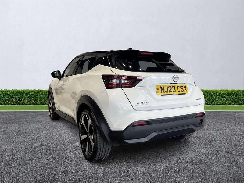 Used Nissan Juke Tekna 143 HP (105 kW) 2023 White SUV