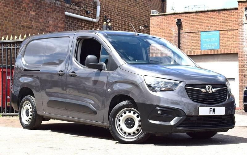Grey Used 2020 Vauxhall Combo Edition MPV | £7,450 (Fair price) - Image 1/4