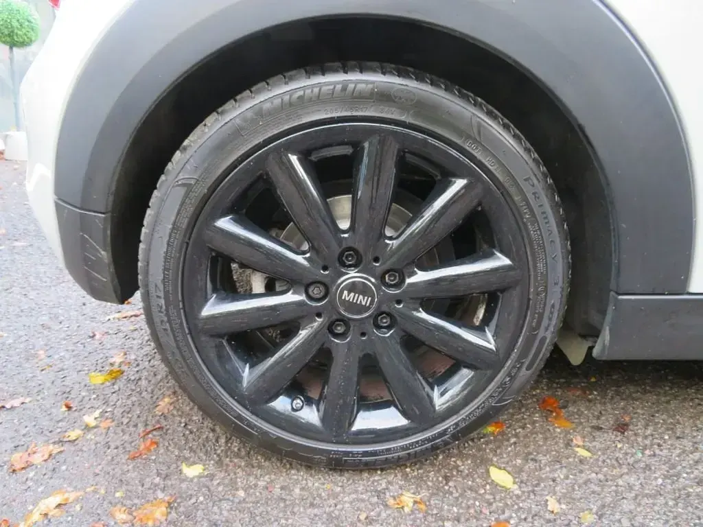 Gebraucht Mini Cooper S Hatch 192 PS (141 kW) 2017 Silber Kleinwagen