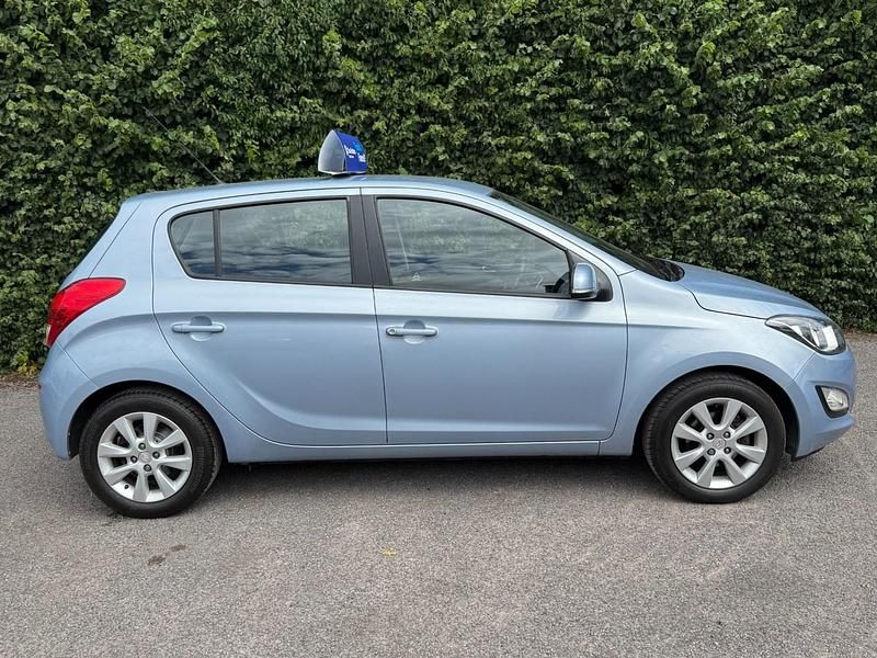 Used Hyundai i20 Active 2014 Blue Hatchback