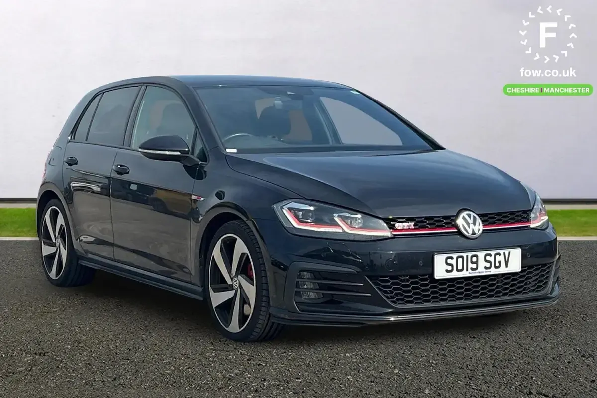 Used VW Golf VII GTI 245 HP (180 kW) 2019 Hatchback