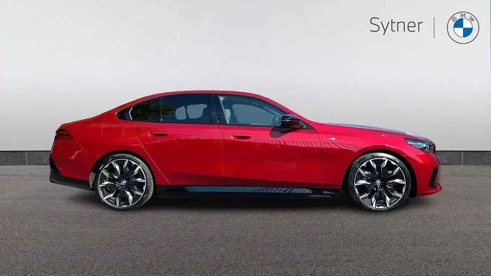Used BMW i5 Shadowline 442 kW (601 HP) 2024 Red Sedan