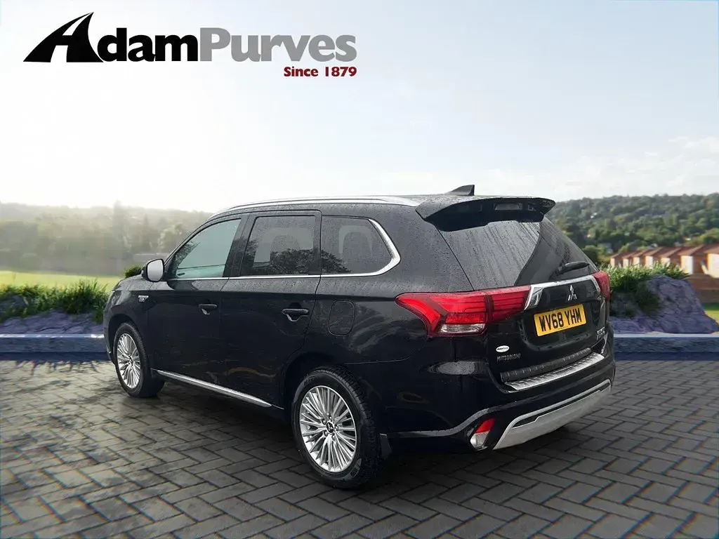 Usado Mitsubishi Outlander P-HEV 2018 Preto SUV