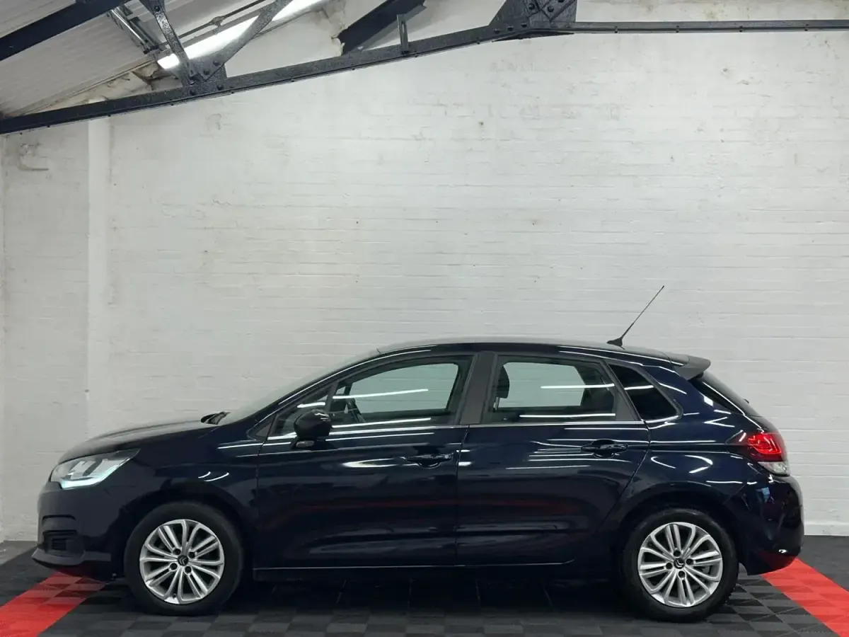 Used Citroën C4 Feel 2016 Blue Hatchback