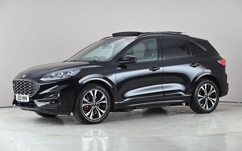 Usado Ford Kuga ST-Line X 224 HP (164 kW) 2023 SUV