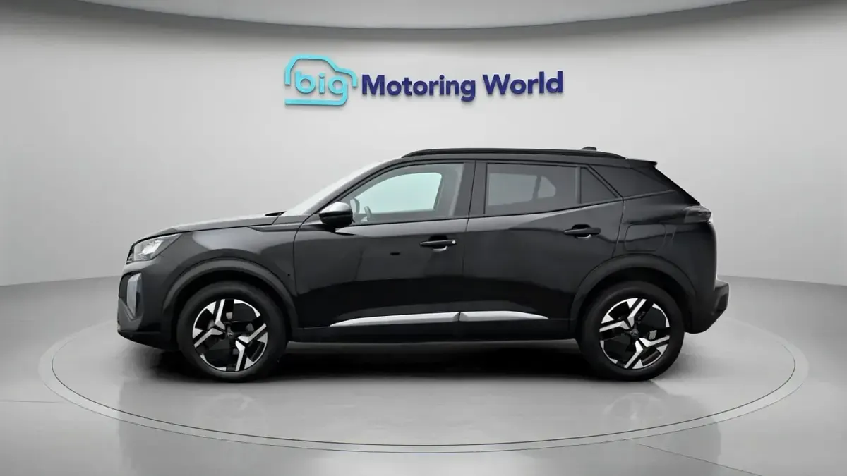 Used Peugeot 2008 Allure 101 HP (74 kW) 2024 Black SUV