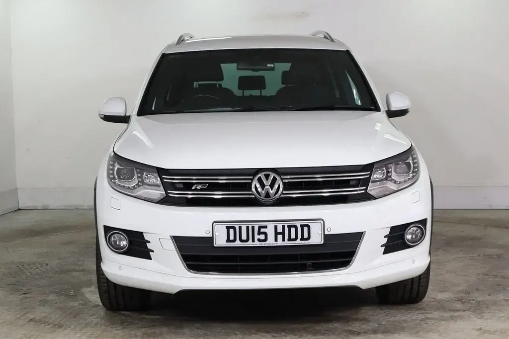 Used VW Tiguan R-line 177 HP (130 kW) 2015 White SUV