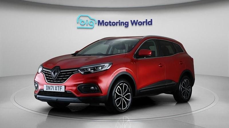 Used Renault Kadjar Version S 140 HP (102 kW) 2022 Red SUV