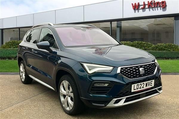 Metallic lava blue Used 2022 Seat Ateca Xperience SUV | £19,395 (Fair price) - Image 1/3