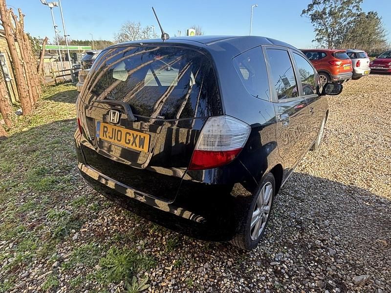 Used Honda Jazz EX 100 HP (73 kW) 2010 Black Hatchback