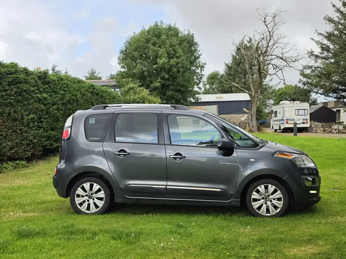 Used Citroën C3 Picasso Exclusive 2013 Grey MPV